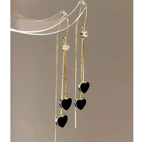 Gold Tone Rhinestone Heart Vday Valentine's Threader Earrings - Picture 2 of 6